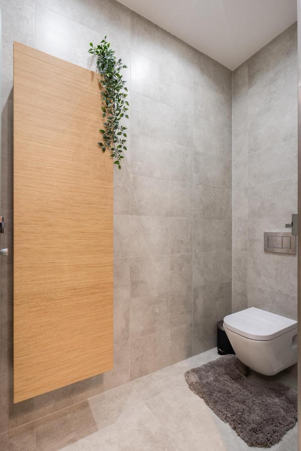 Buenos Boutique - A/C, 2 Bathrms, Amazing View Apartamento Budapeste Exterior foto